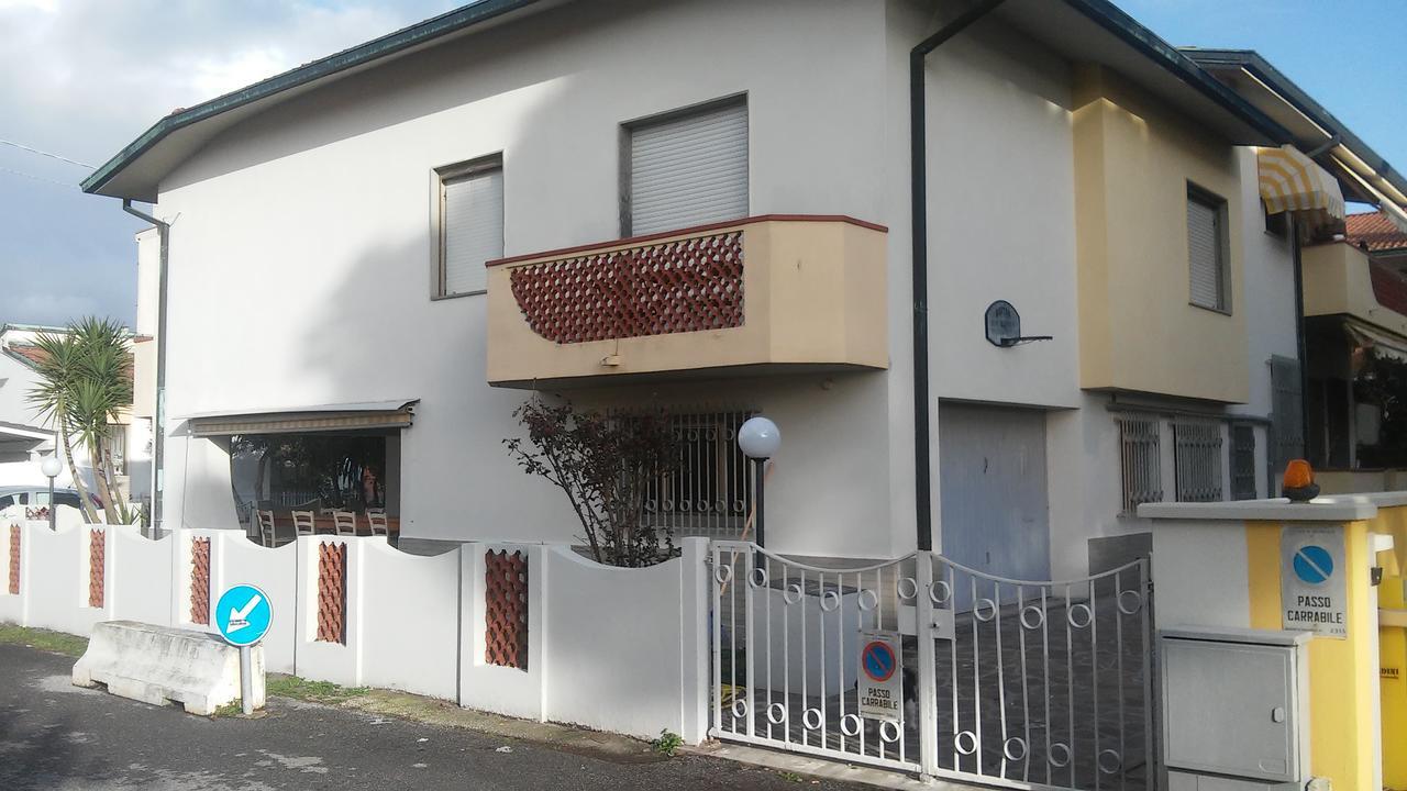 Florinda B&B Viareggio Eksteriør bilde